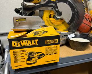 DeWalt