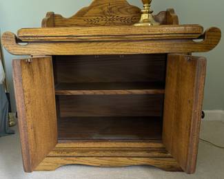 Picture of open nightstand