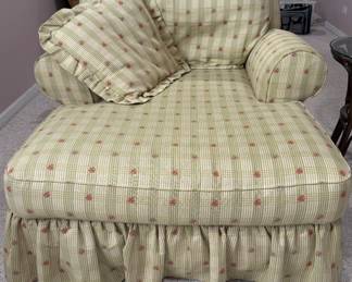 Chaise chair
$50