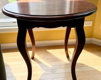 End/side table
$30