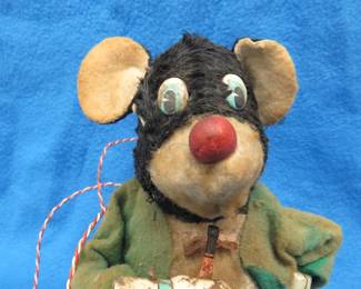 Lot 331. Battery-operated Marusan SAN tin Smoking Mouse toy. Made in Japan. Untested.