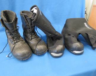 Lot 444. Lacrosse boots size ???, Snowgear brand fleece-lined 14" studded winter overshoe.