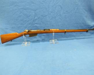 Lot 14. Model 1891 Argentinian long rifle 7.65 bolt-action Mauser with matching serial numbers. SN T2218. Excellent condition.
