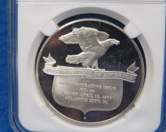 Lot 226. Franklin Mint Postmasters of America 1973 sterling silver round weighing 26.7 grams