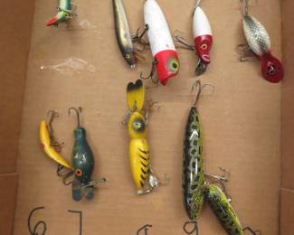 Lot 179. Ten vintage baits as described in photos