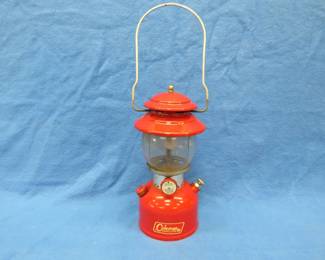 Lot 99. 1967 Coleman Model 200 A single mantle lantern with original globe. Very good condition.