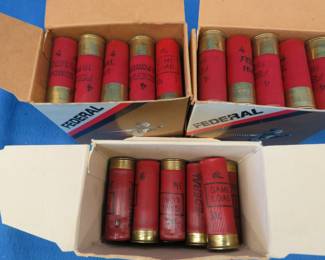 Lot 394. 66 Mixed 12-gauge rounds, mostly 4-shot