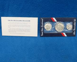 Lot 124. 1976 Bicentennial 3-coin 40% silver uncirculated set