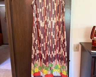 Vintage Leslie Fay '70s Stained Glass Floral Mod Dress