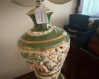 Vintage Capodimonte lamp 