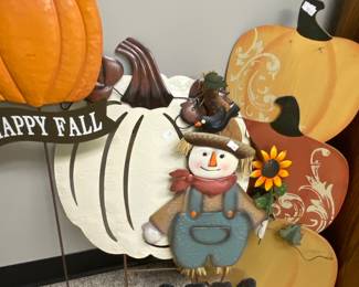 Holiday yard decor