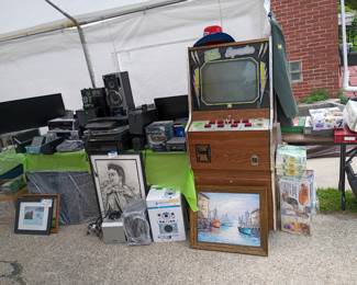 Sale Picture