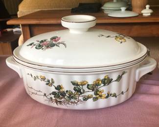 Villeroy and Bach covered casserole
