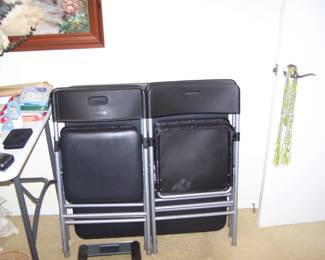 BLACK CARD TABLE & 4 CHAIRS