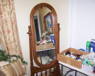 CHEVAL MIRROR