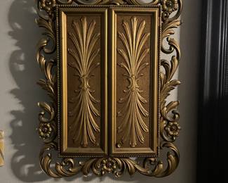 Vintage jewelry holder
