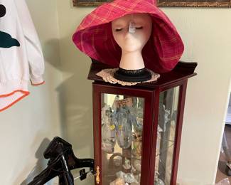 Vintage wide brim hat