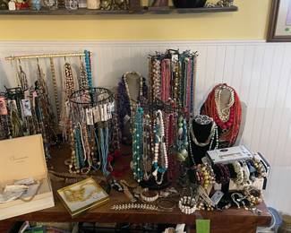 Lots of jewelry