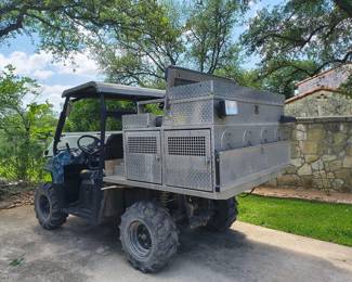 Polaris 700 Ranger Browning Mossy Oak Hours 528 with dog box and comes with original bed