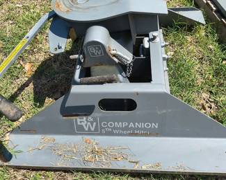 BMW 5th wheel hitch