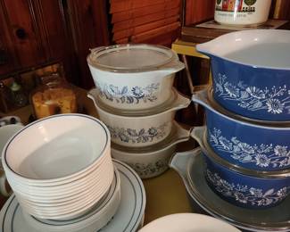 Pyrex and Corelle Colonial Mist