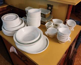 Corelle Crazy Daisy Spring Blossom Dishes