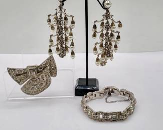 76 ChandelierRhinestoneFauxPearlClipEarringsOldHollywoodGlam