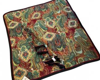 30 TwoIdenticalJJillPaisleyScarves