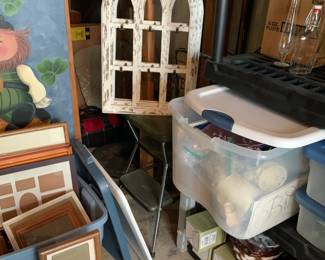 Picture Frames and Decor