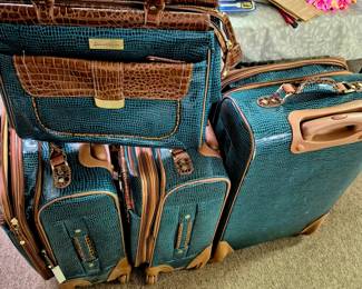 4 pcs. set