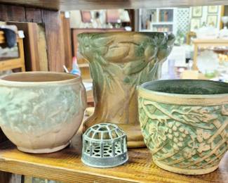 McCoy, Brush, Hull pottery