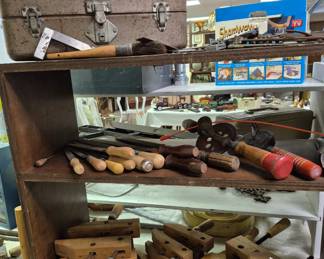 Wood clamps