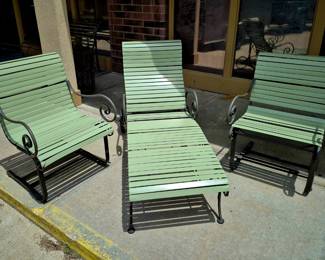 Vintage 3 pcs. wrought iron patio set with classic scroll design arms
