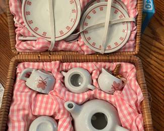 Tea Set Doll Size