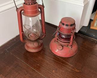 Railroad Lantern and Rayo