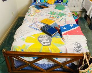 Vintage mid-century Henredon twin beds
