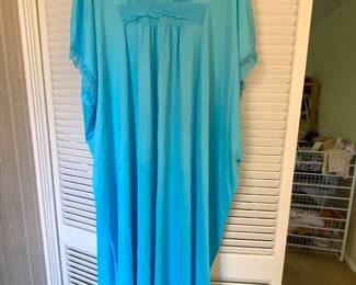Turquoise tricot momoo