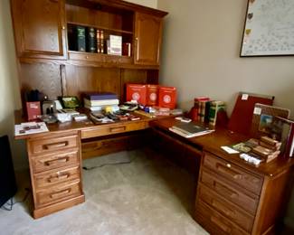 Solid oak vintage three piece executive desk, comes apart for more options.