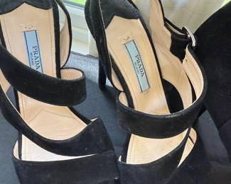 Prada size 6