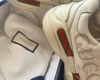 GUCCI SNEAKERS - SIZE 8.5/9 BEAUTIFUL CONDITION 