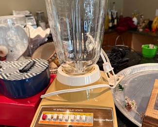 2 speed blender vintage 10.00