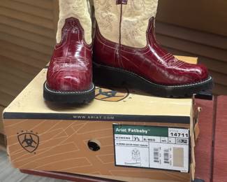 size 7.5