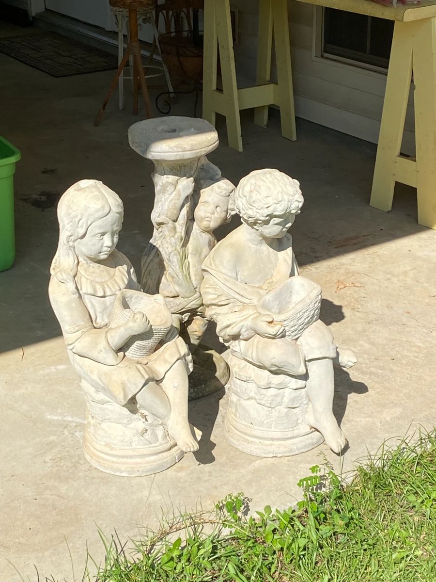garden statuary