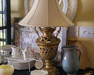 decorative mirrors and lamps