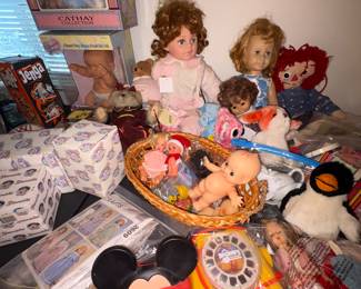 Mickey View master and others