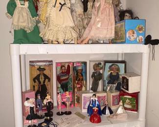 Porcelain Dolls Musical, Barbies in Box