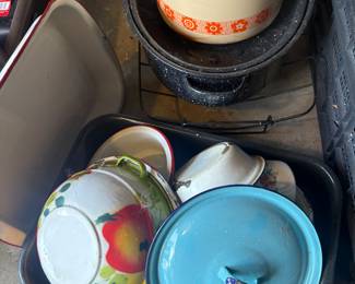 Enamel Pots