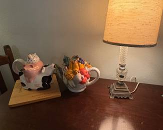 Tea pots, Crystal Lamp