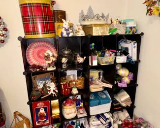 Cubby shelf