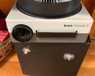 Kodak Carousel S with Case